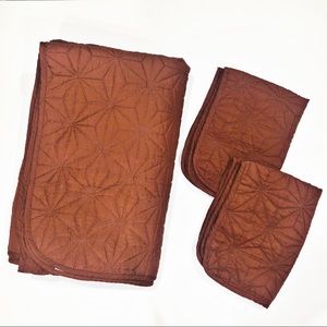 VCNY | 3-Piece Kaleidoscope Embossed Geometric Quilt Set, Orange - Full/Queen